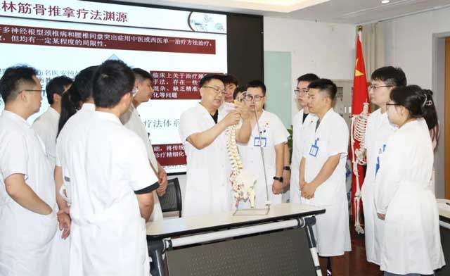 【永林榮譽(yù)榜】仁醫(yī)濟(jì)世，用心守護(hù)百姓健康！