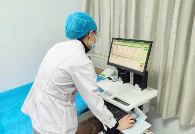 產(chǎn)后漏尿、老年尿失禁很可能是同一個(gè)原因，早期康復(fù)效果好！